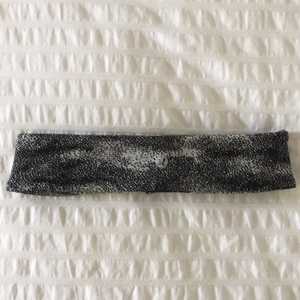 Lululemon headband